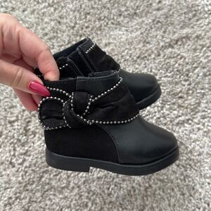Baby girl Zara Boots size 18